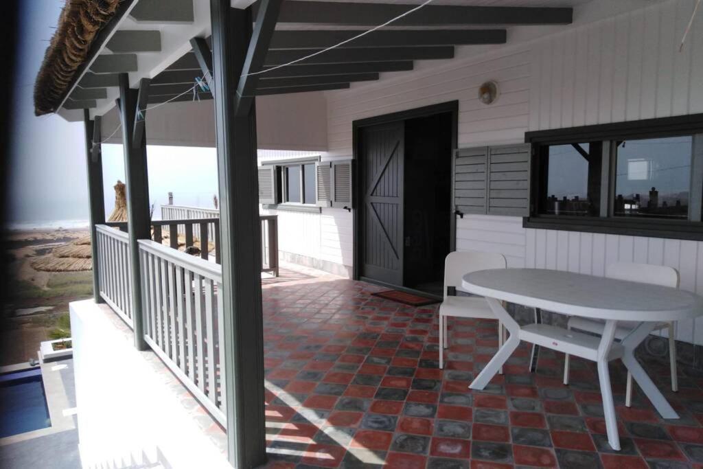 2 Bungalows Avec Vue Sur Mer Et Piscine Partagee Oualidia Ngoại thất bức ảnh